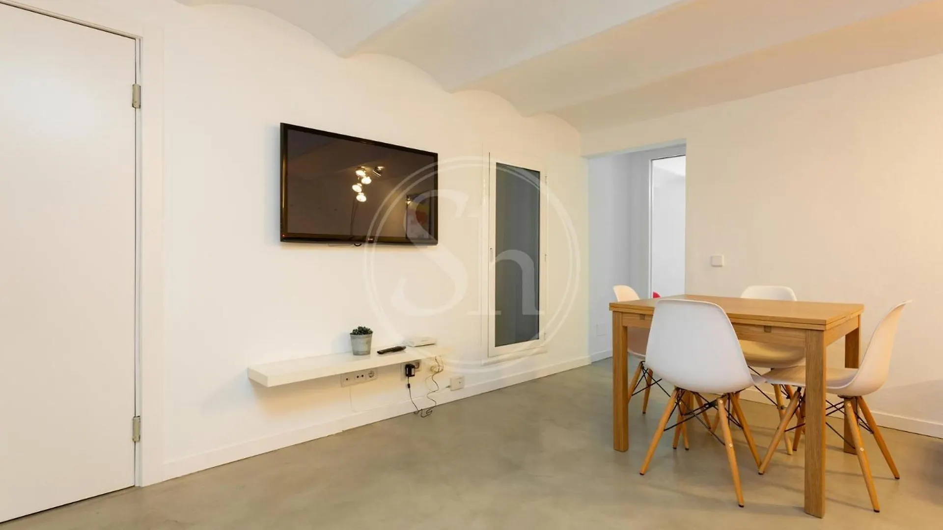 Apartamento En Villaroel 2 Βαρκελώνη 0*,